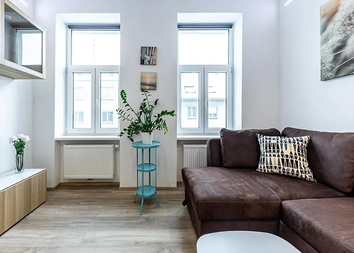 Appartement Brown Stag By Jr Vienne